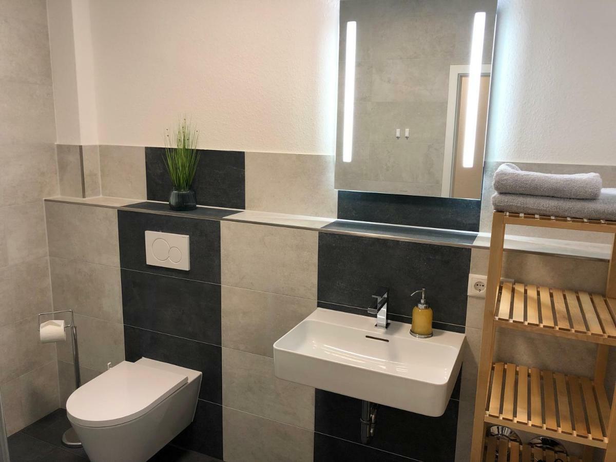Apartment Am Schlossplatz Ерланген Екстериор снимка